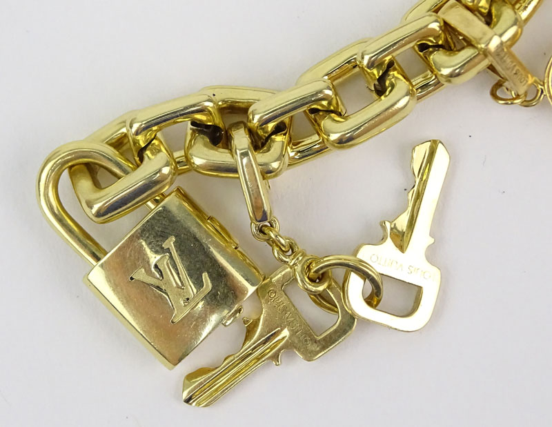 Louis Vuitton Heavy 18 Karat Yellow Gold and Pink Quartz Charm Bracelet with Four Charms. Signed, - Image 4 of 10