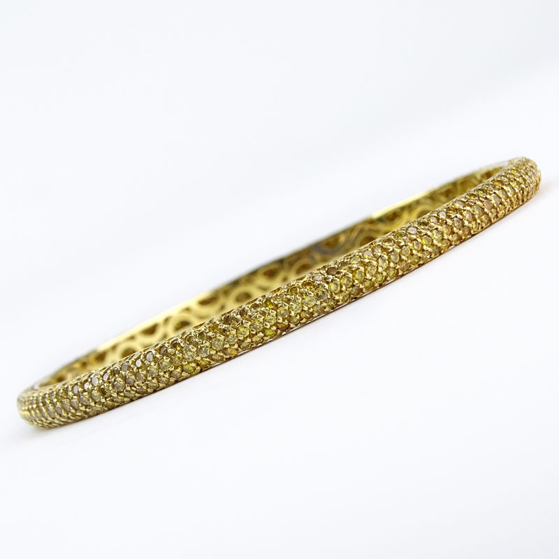 Approx. 6.0 Carat Pave Set Fancy Yellow Diamond and 18 Karat Yellow Gold Bangle Bracelet. Diamonds