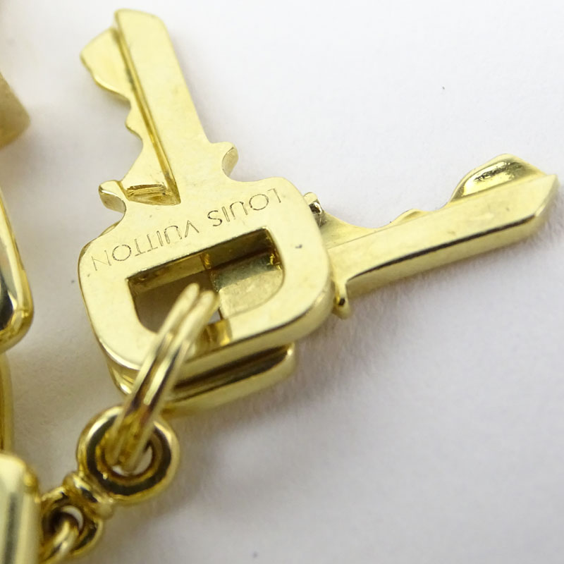 Louis Vuitton Heavy 18 Karat Yellow Gold and Pink Quartz Charm Bracelet with Four Charms. Signed, - Image 8 of 10