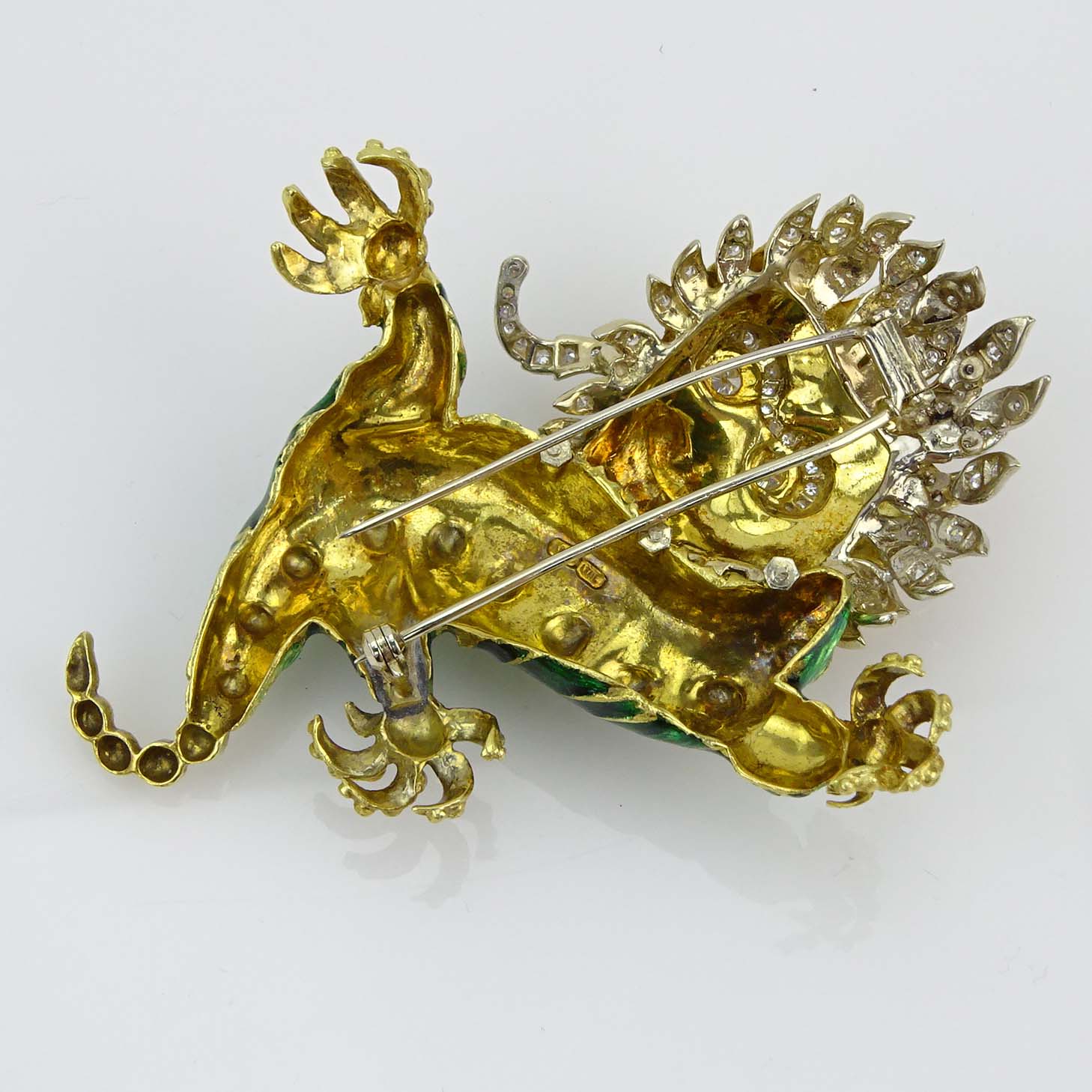 Vintage Italian Heavy 18 Karat Yellow Gold, Enamel and Diamond Chinese Dragon Brooch - Image 2 of 3