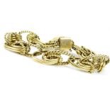 Vintage 14 Karat Yellow Gold Charm Bracelet. Signed 14K. Good condition. Measures 8" L and weighs