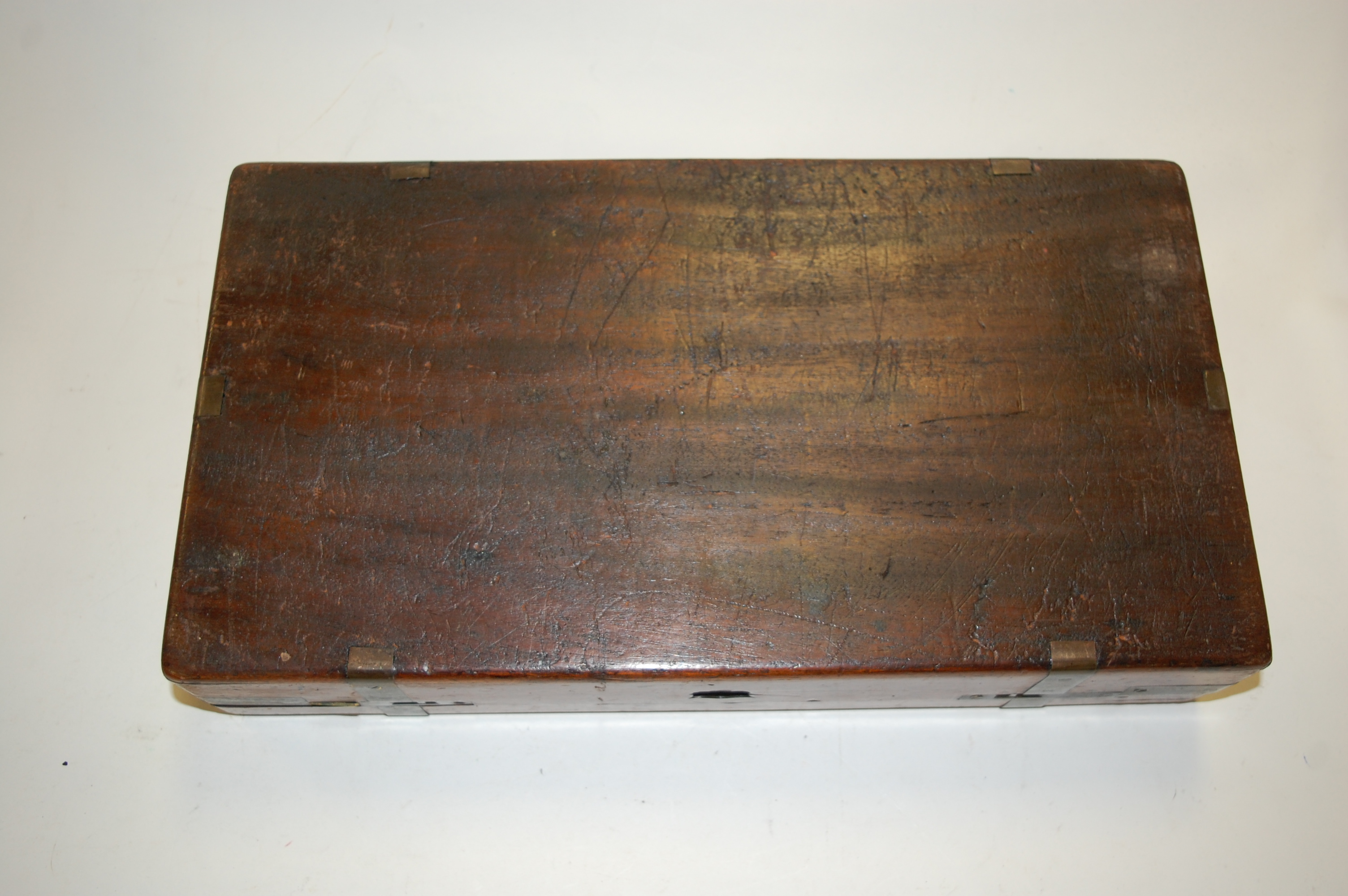 A 19th century mahogany and brass bound campaign box Condition Report / Extra Information - Image 2 of 5