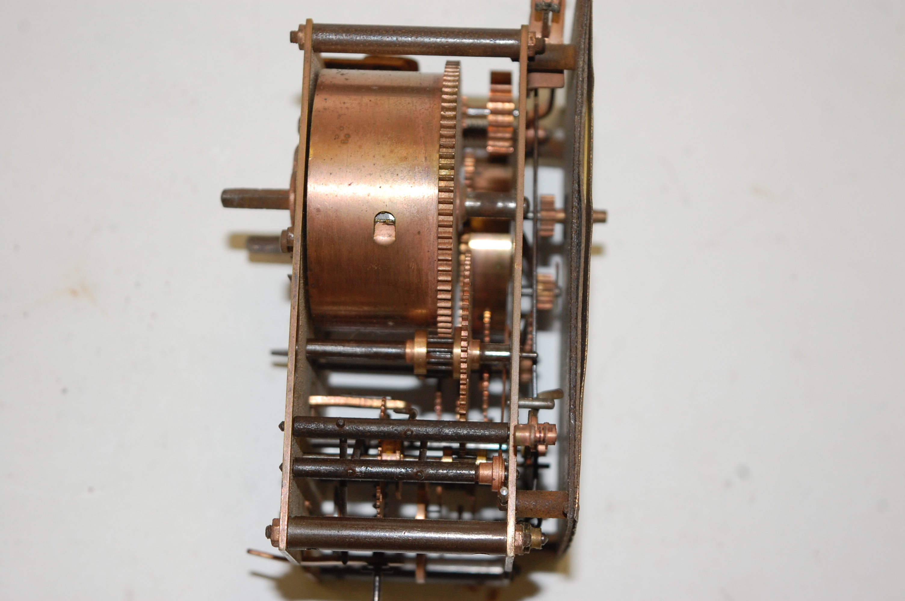 A circa 1900 oak cased polyphon driven musical clock (a/f) Condition Report / Extra - Image 7 of 15