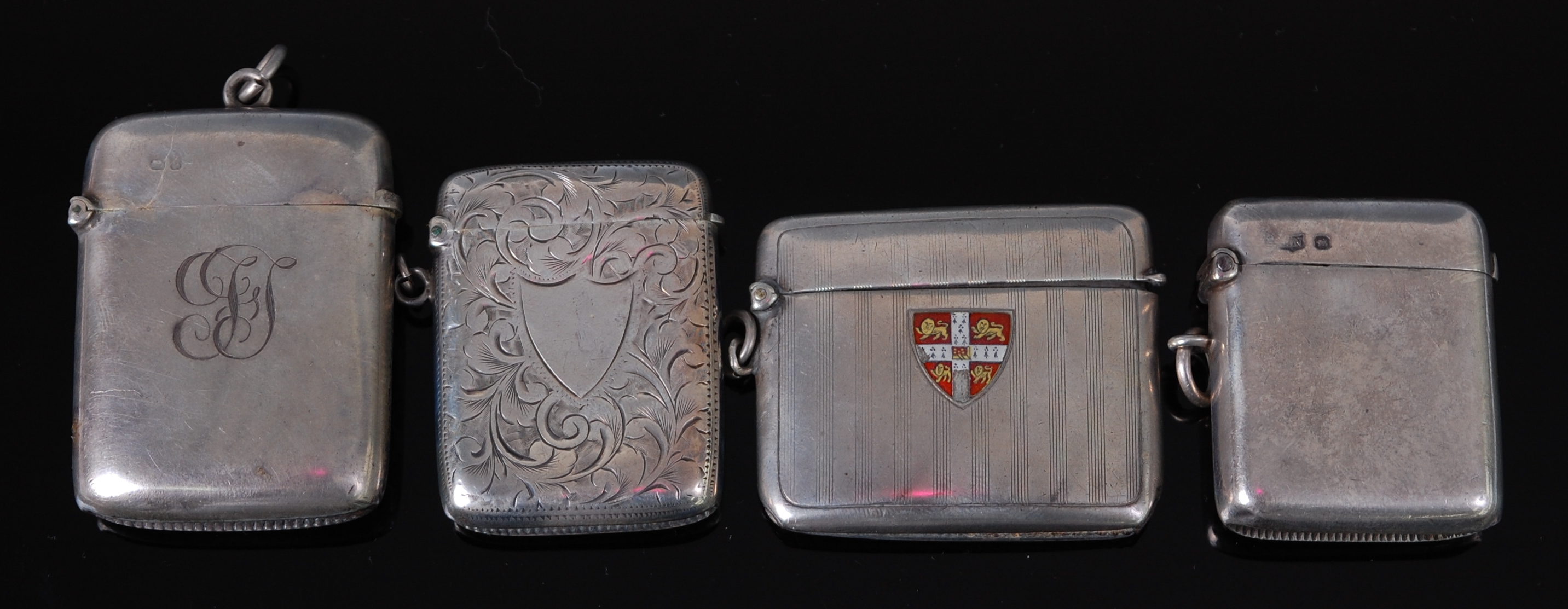 An Edwardian silver vesta, of rectangular form,