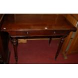 A Victorian mahogany round cornered single drawer side table, w.