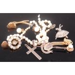 Assorted costume jewellery to include silver cross pendant, pair 9ct gold collar studs,