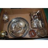 A box of miscellaneous silver plated wares to include pierced serving tray, circular serving tray,