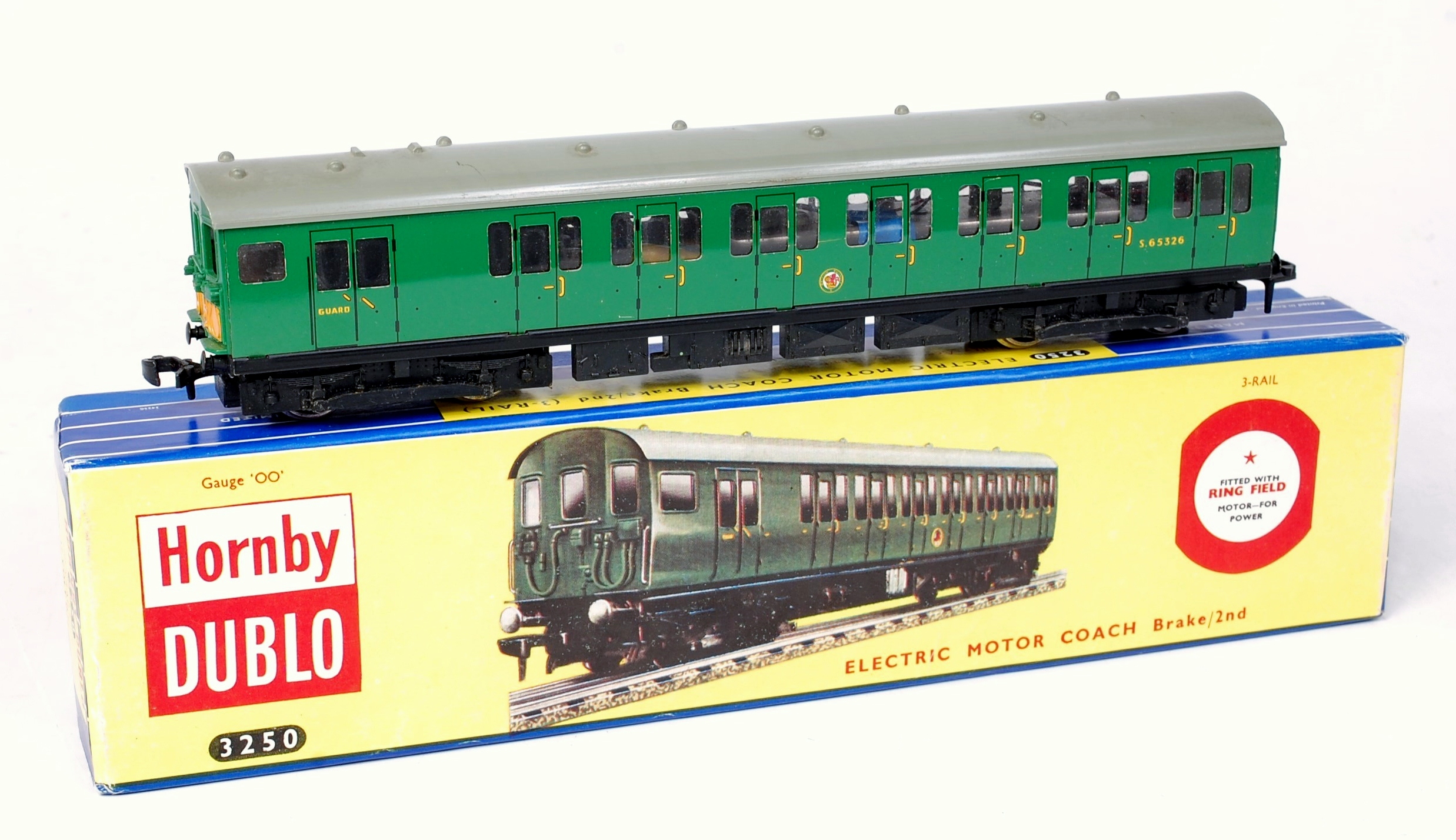 A Hornby Dublo 3-rail 3250 electric motor coach brake 2nd in Tony Cooper box,