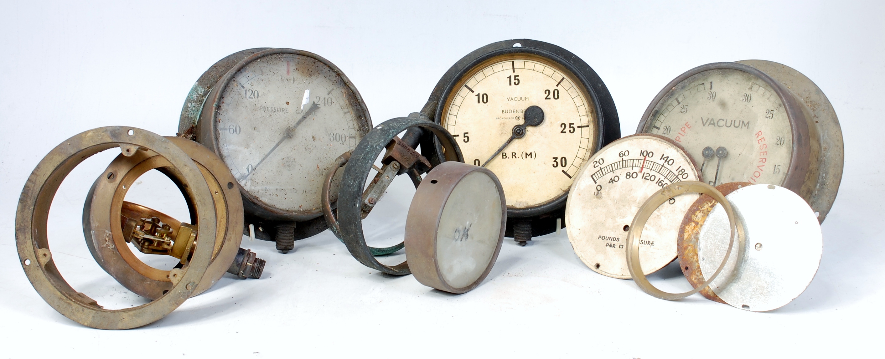 Collection of various steam and pressure gauges, to include BR and BR(M),