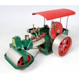 Wilesco, D36, Old Smokey steam roller, green and chrome body with red canopy, missing funnel,