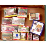 13 Hornby Skaledale and Bachmann Scene craft 00 Gauge railway buildings and accessories to include,