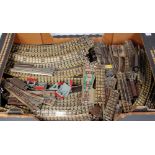 2 trays of assorted Hornby Dublo items including a large quantity of 3 rail track including 5x