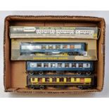 Wrenn W6004A and 6005A BR blue/grey Brighton Belle Pullman cars (G-BF) and unboxed blue/grey