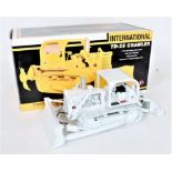 First Gear, 1/25 scale diecast models of an International TD-25 crawler bulldozer,