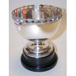 A George V Mappin & Webb silver pedestal trophy, 10.6oz, London 1924, dia. 14.