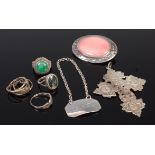 Assorted silver and white metal costume jewellery to include cross pendant, rings,