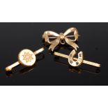 A 9ct gold and seed pearl set bar brooch together with 9ct gold ribbon brooch,