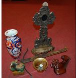 A small collection of miscellaneous items, to include; Imari vase, Fo dog,