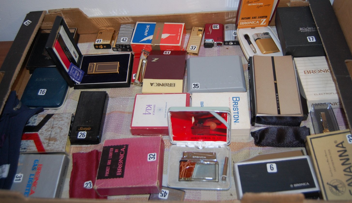A large collection of assorted Bronica pocket cigarette lighters,