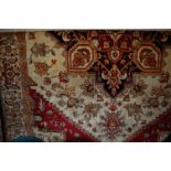 A Heriz woollen rug 190 x 140cm