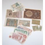 Mixed lot of British and world banknotes,