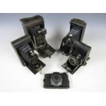 A quantity of vintage cameras