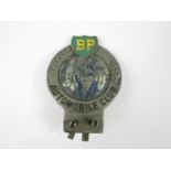 A BP Automobile Club car badge