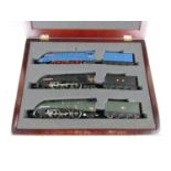 [Model Railway] A cased set of Hornby railways Sir Ralph Wedgwood locomotives in three liveries