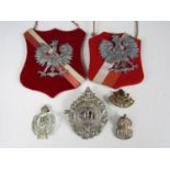 Two Second World War Free Polish Army plaques and sundry military insignia