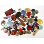 A large quantity of loose specimen hardstone cabochons