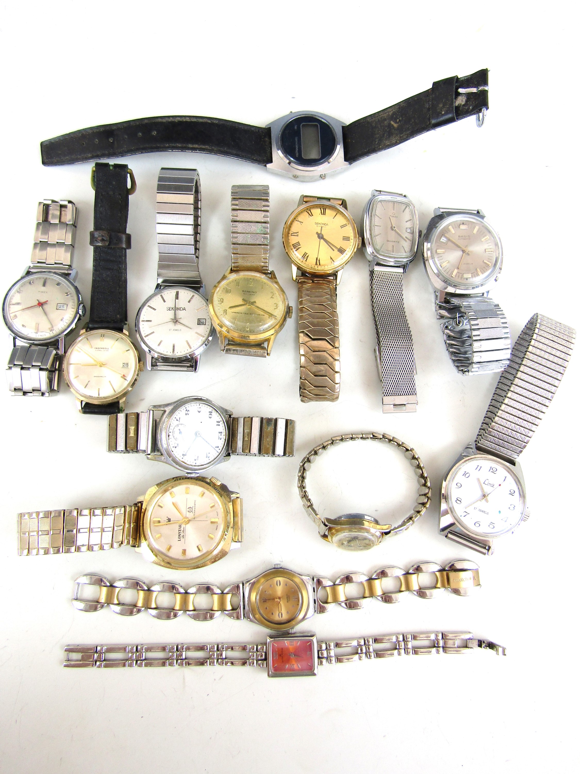 Various gents and ladies' vintage wrist watches including Sekonda, Lonstar and Timex etc