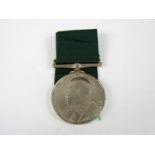 An Edwardian Volunteer Long Service medal to 7824 Pte J McKnight, 3rd V B Lanark V R C