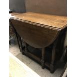 A George V small oak gate leg table