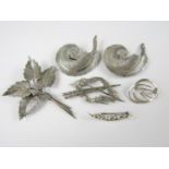 20th Century Modernist silver brooches, including a textured brooch, London, 1975, 30.8g