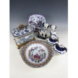 A quantity of blue and white ceramics including a Victorian Penang pattern comport (latter a/f)