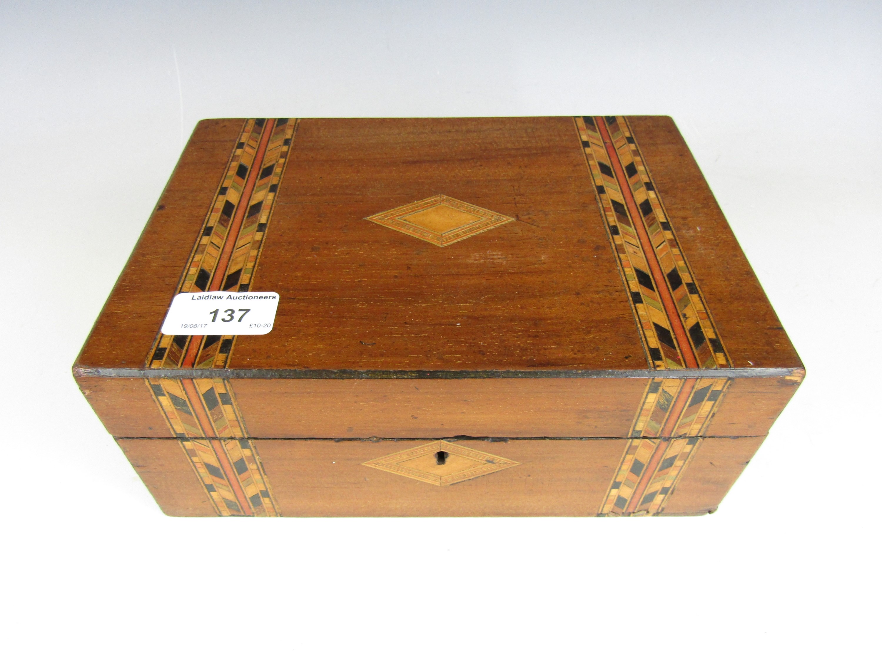 A Victorian inlaid walnut sewing or jewellery box