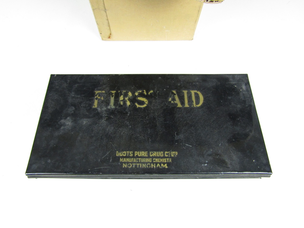 A vintage Boots first aid tin with contents together with quantity of vintage bandages and enamelled - Image 2 of 2