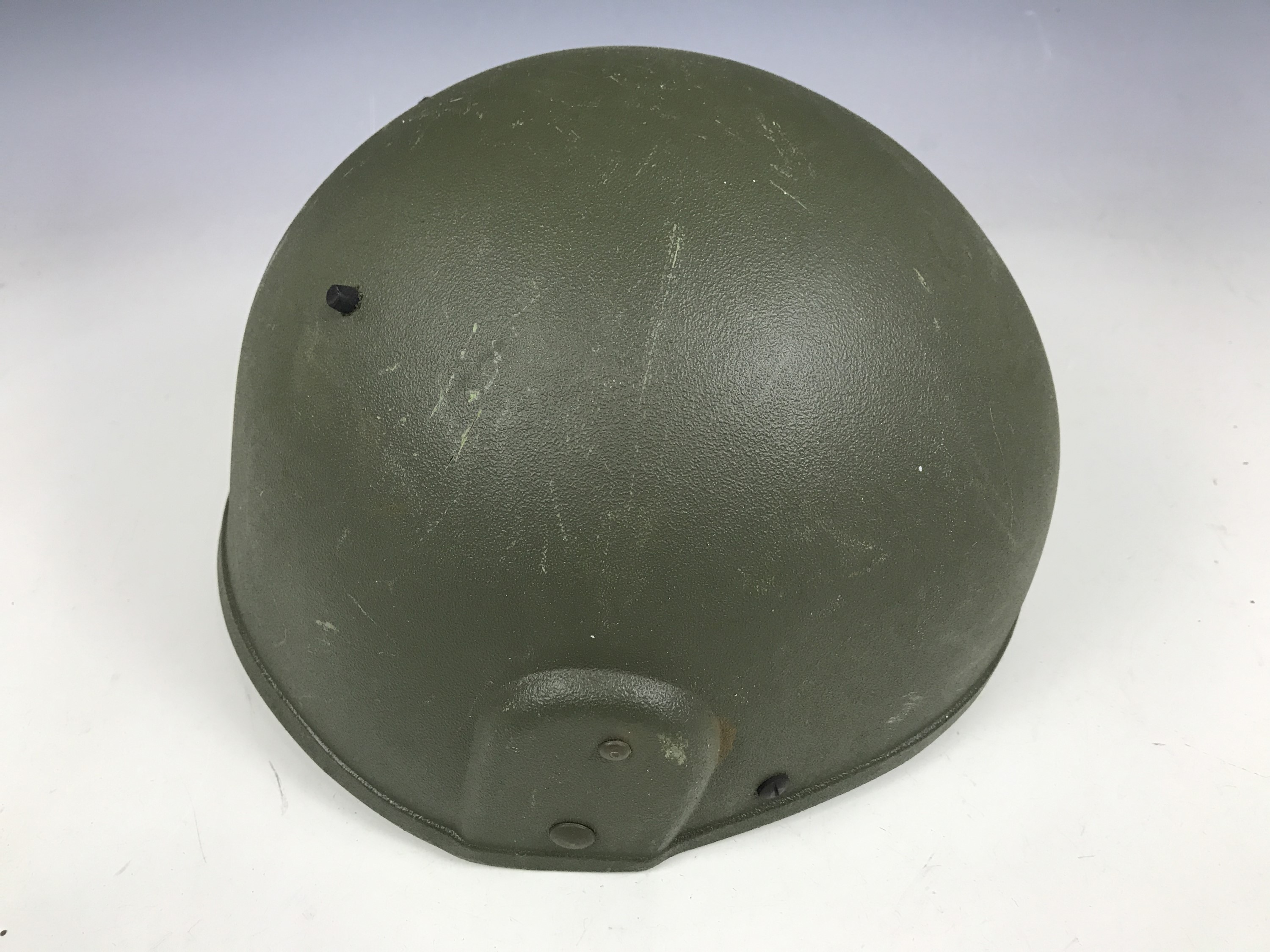 A British Army Kevlar helmet - Image 4 of 5