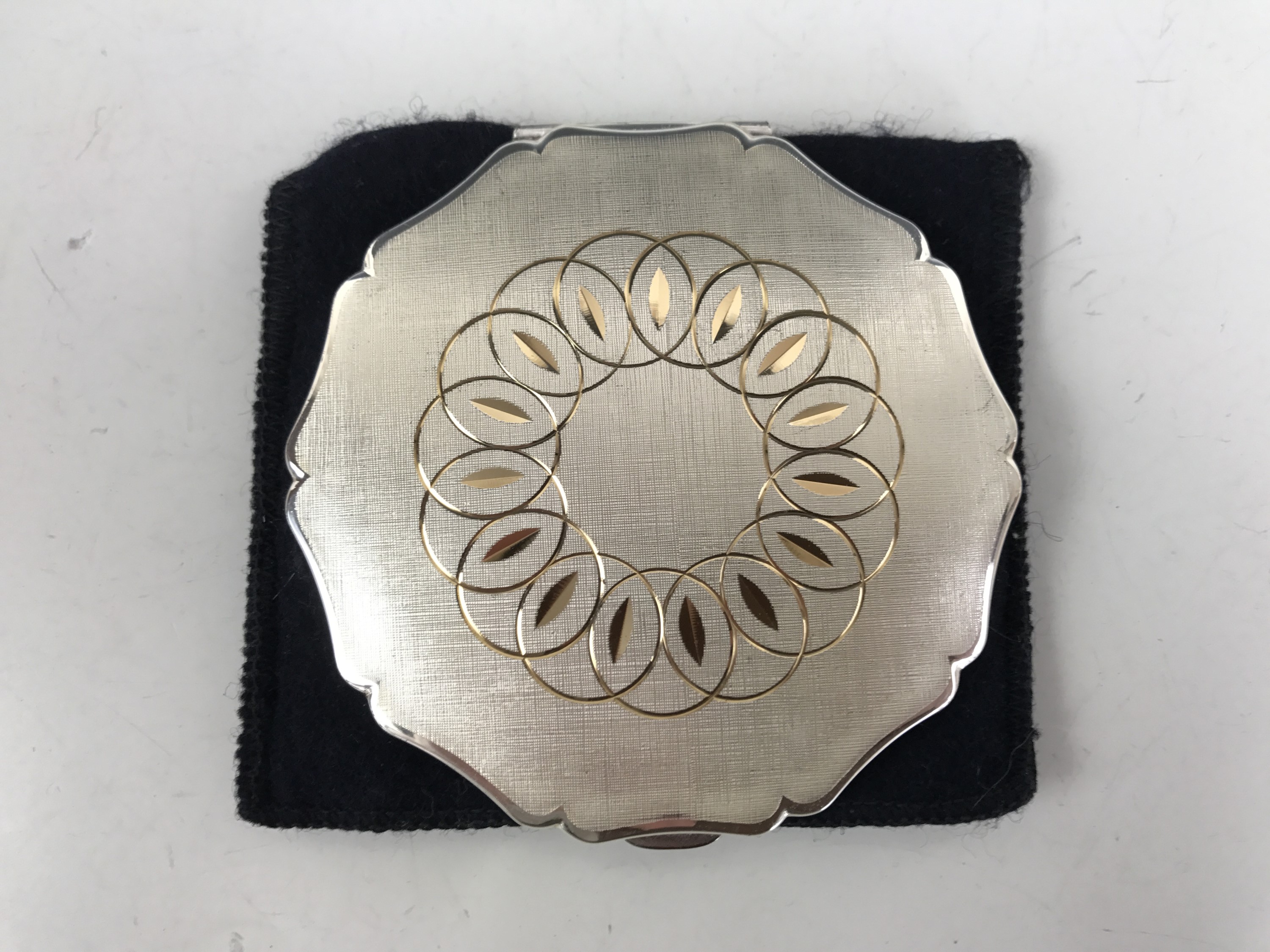 A 1960s Stratton powder compact