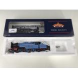 A boxed Bachmann model railway Fairburn tank locomotive with Caledonian railway livery 32-875K