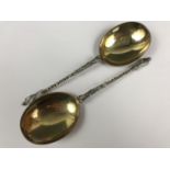 A pair of George V silver anointing spoons, Harrison Brothers and Howson, Sheffield, 1913, 89.2g