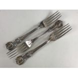 Three George IV silver King's pattern table forks, William Eley & William Fearn, London, 1823, 293