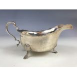 A George VI silver sauce boat, of conventional form, Adie Brothers Ltd, Birmingham, 1933, 176.7g