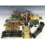 Hornby and other O Gauge railway tinplate platform accessories and track, including Windsor platform