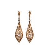 Gold and synthetic diamonds earrings