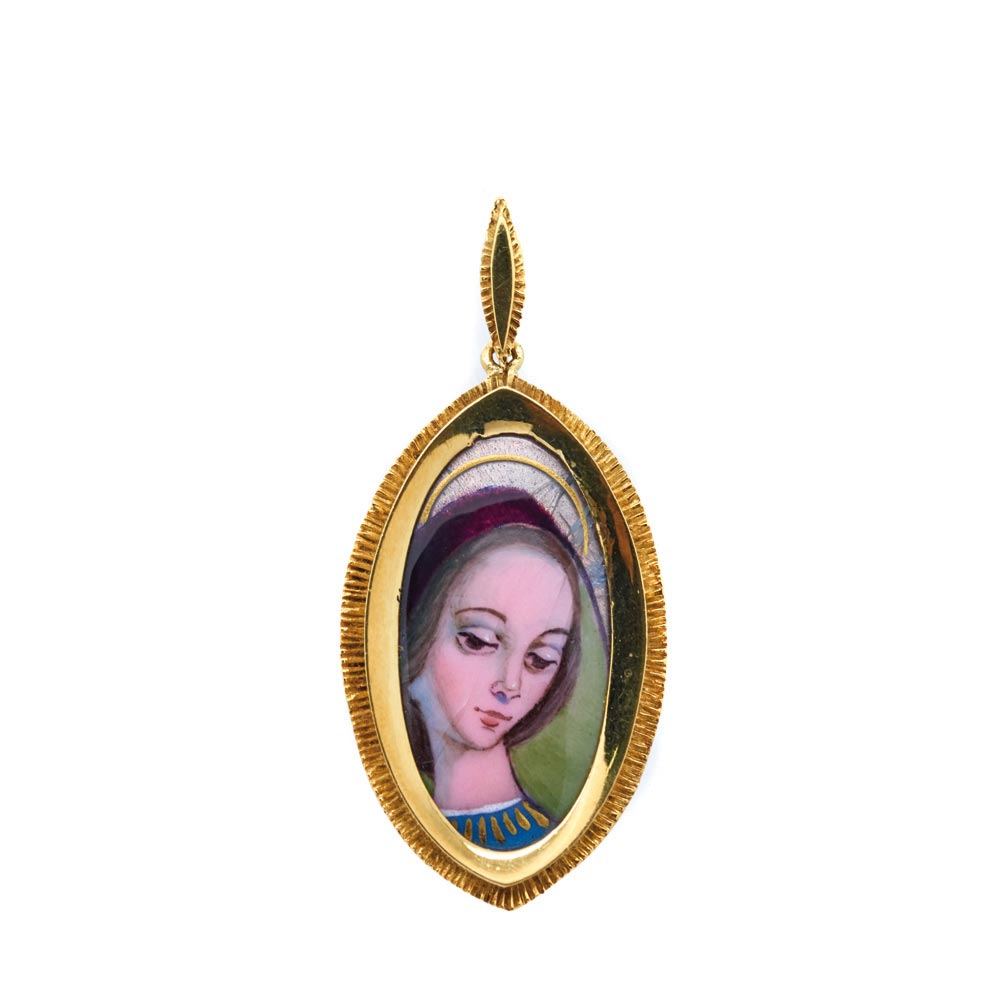 Gold and enamel Virgin medallion