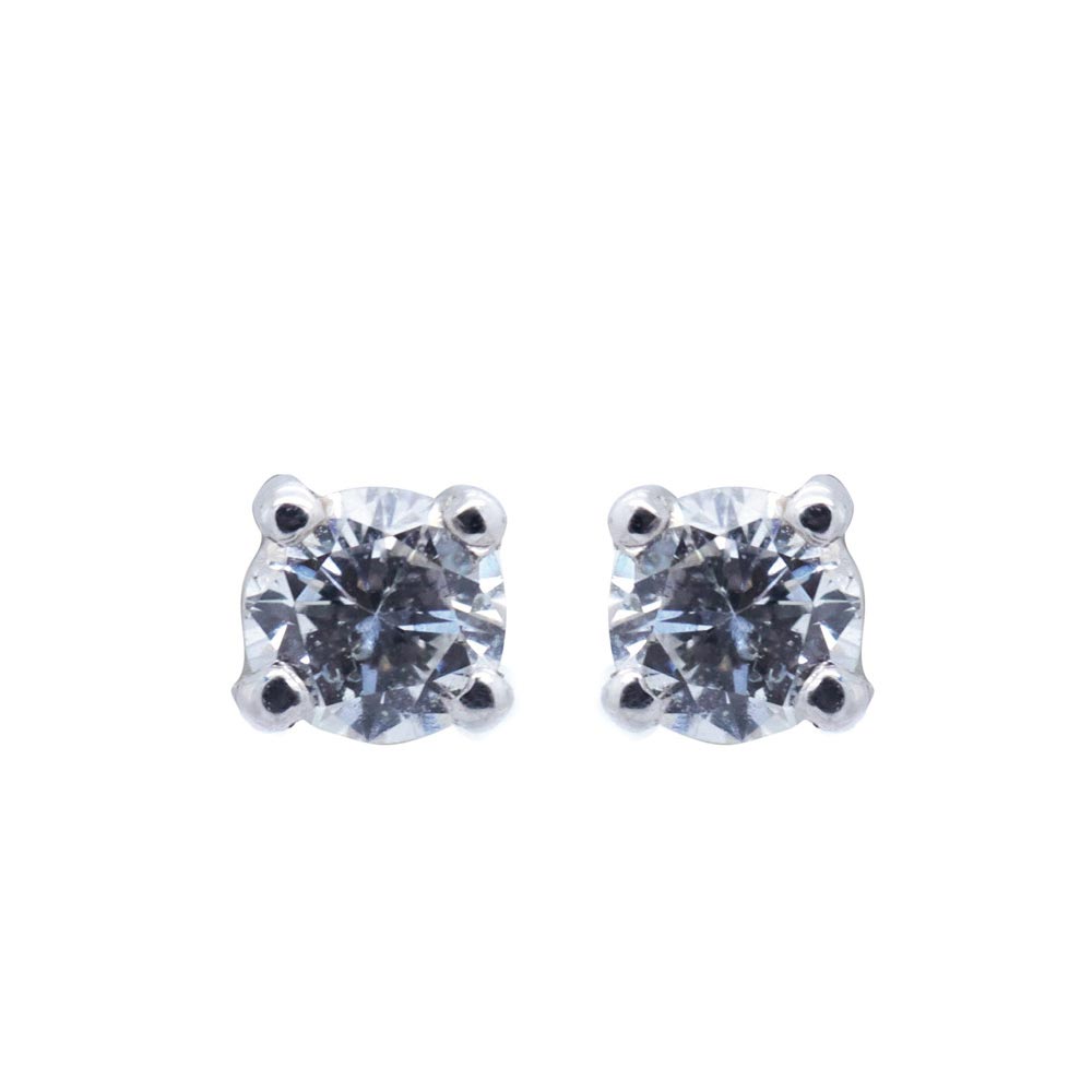 White gold and diamond earrings