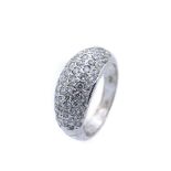 White gold and diamonds ring