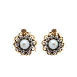 Gold, platinum, cultured pearl and diamonds earrings