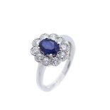 White gold, blue sapphire and diamonds ring